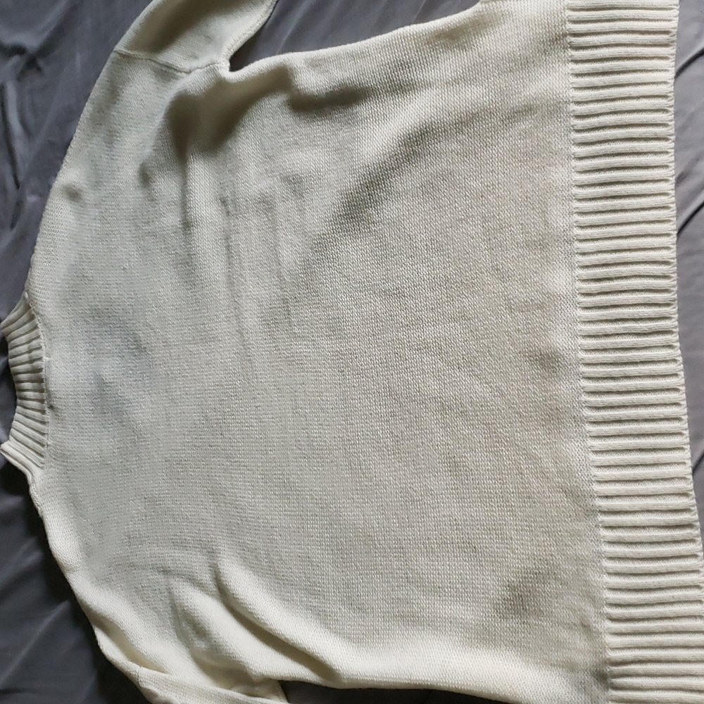 Sweater bundle - Picture 3 of 4